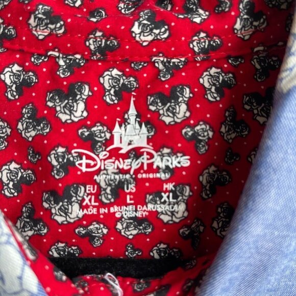 Disney Parks Rose Print Button Up Minnie Mouse Shirt Size L 100% Cotton - Picture 5 of 6